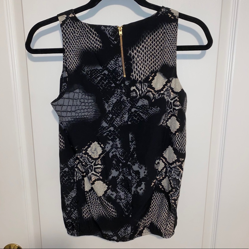 Vera Moda Patterned Tank! - Picture 4 of 4